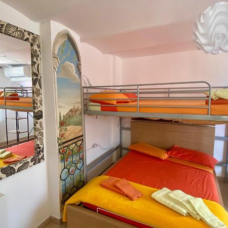 La Casa Di Ida Nel Porto Antico Appartement Genua Buitenkant foto